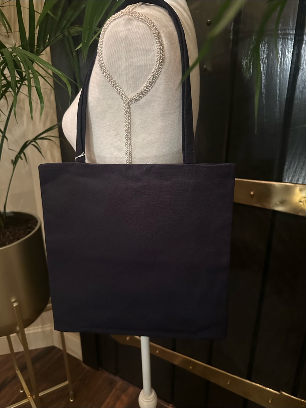 NWT Authentic VIP CHANEL Beaute Mademoiselle Rue De Cambon Lady Canvas Tote Bag - Picture 3 of 7